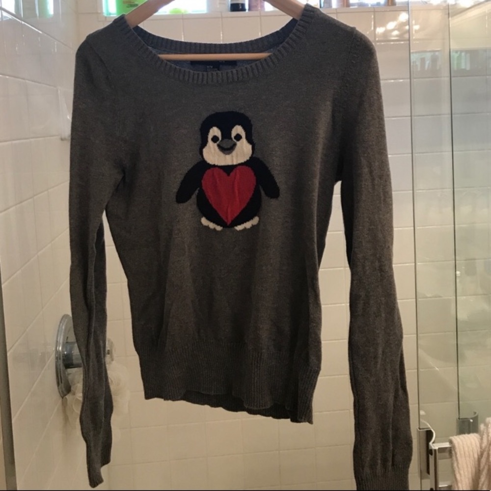Penguin sweater